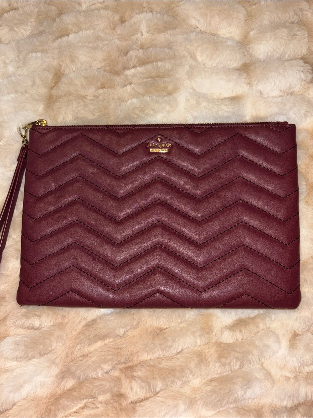 Kate spade Quilted Chevron Wristlet Clutch in Burgundy